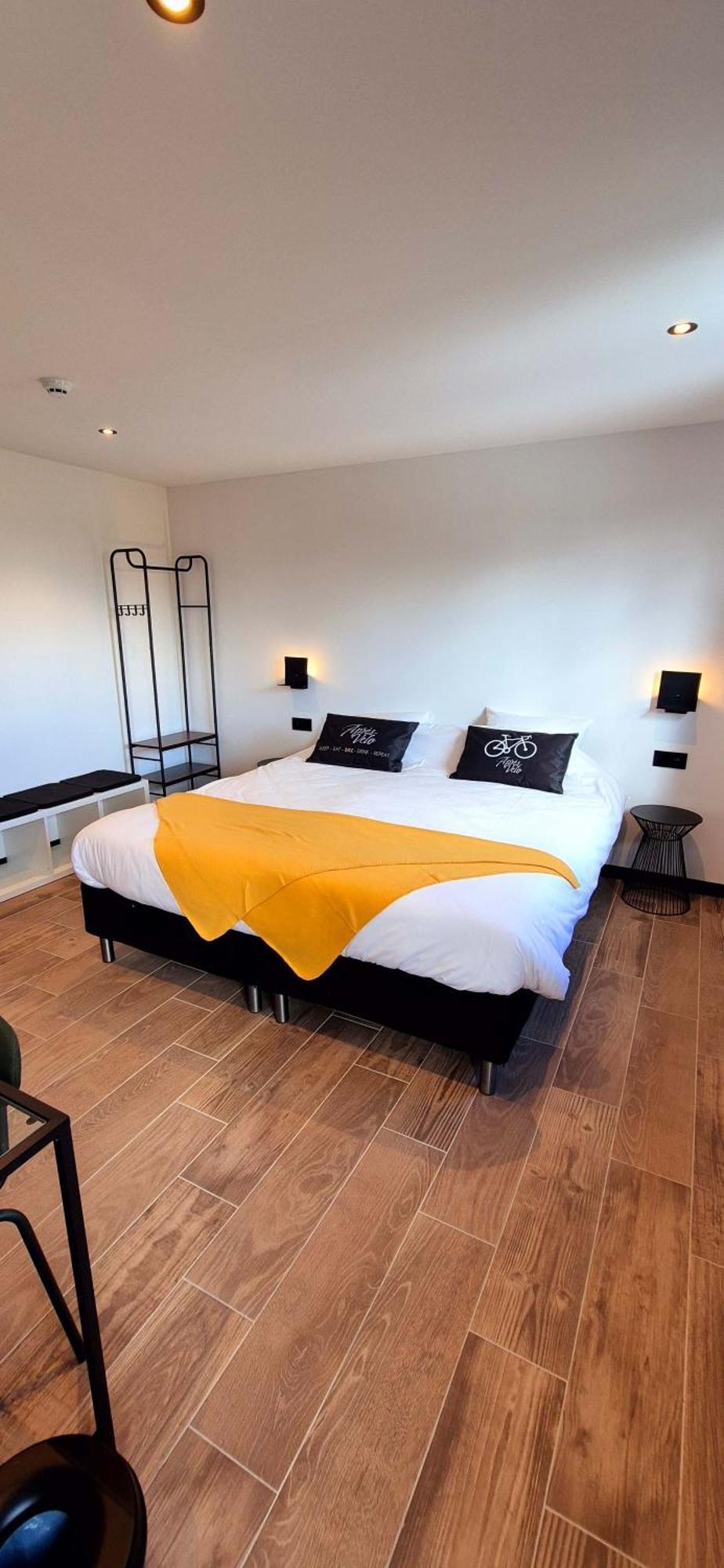 ブラーケル Apres-Velo Bed & Breakfast エクステリア 写真