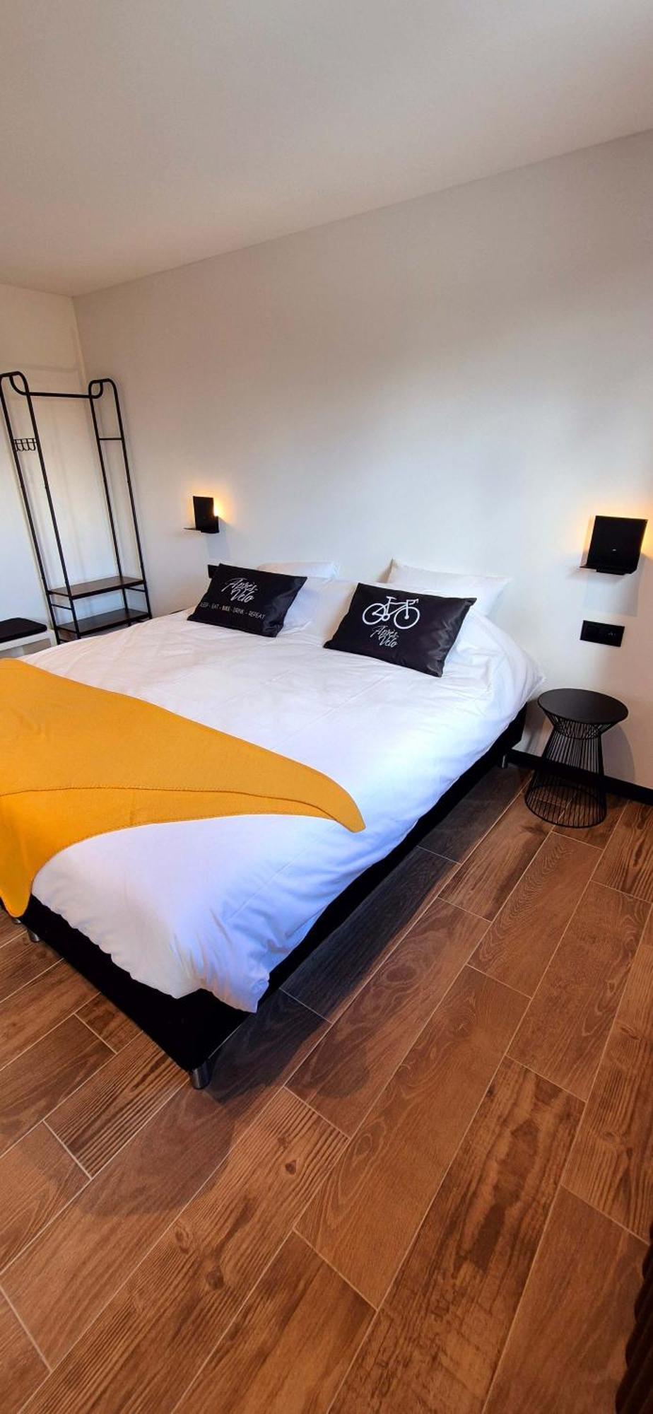 ブラーケル Apres-Velo Bed & Breakfast エクステリア 写真